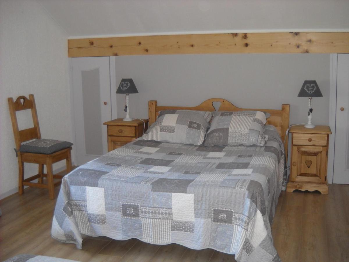 La Contamine Bed & Breakfast Naves-Parmelan Bagian luar foto