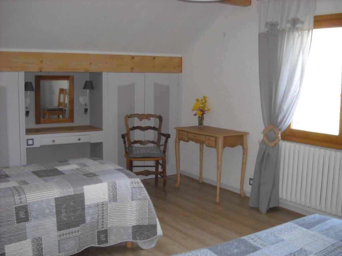 La Contamine Bed & Breakfast Naves-Parmelan Bagian luar foto